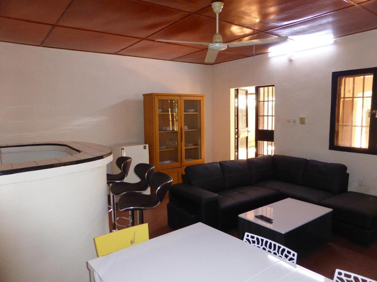 Bien Etre Villa Ouagadougou Exterior photo